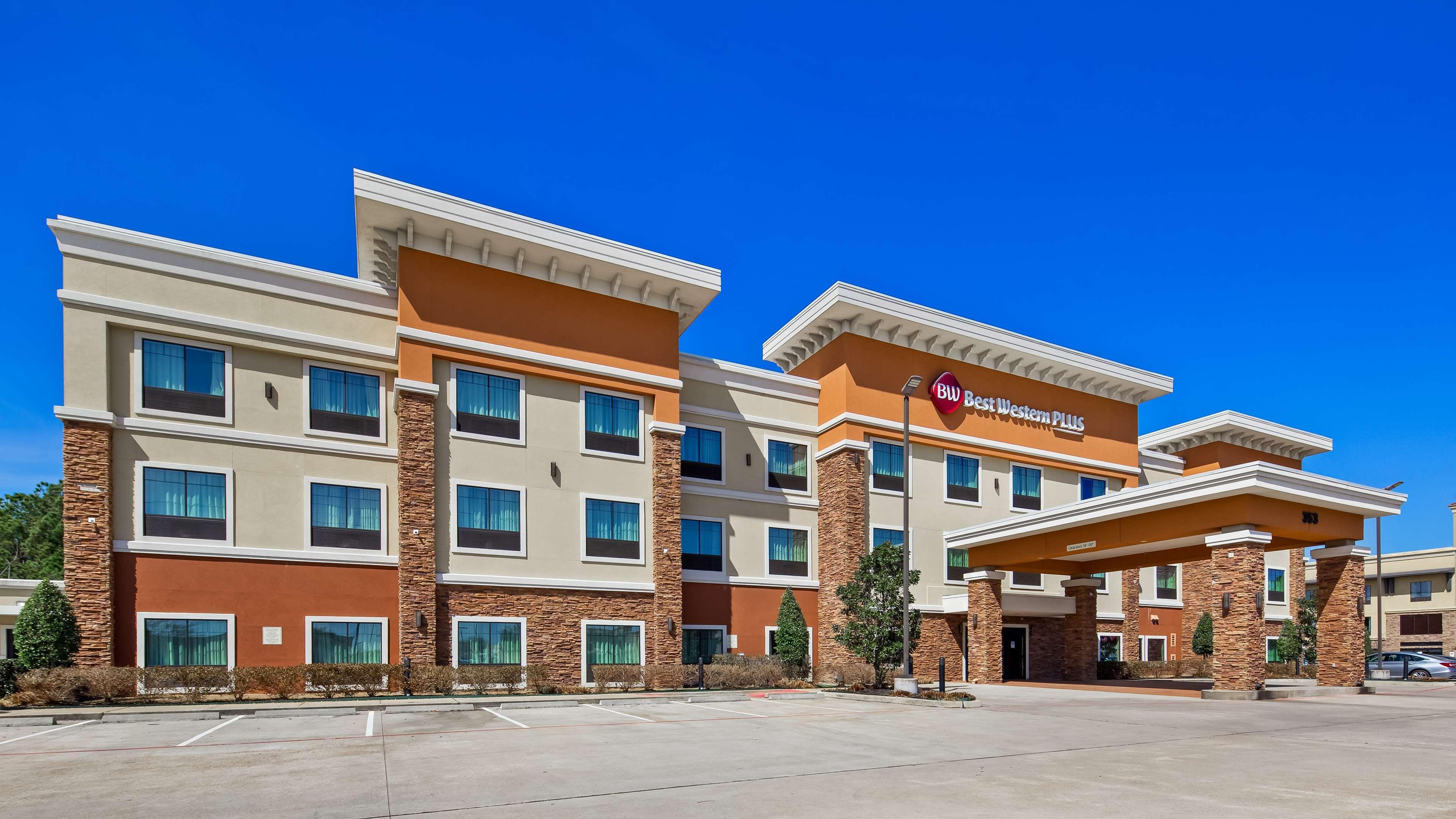 Best Western Plus Spring Inn & Suites Exterior photo